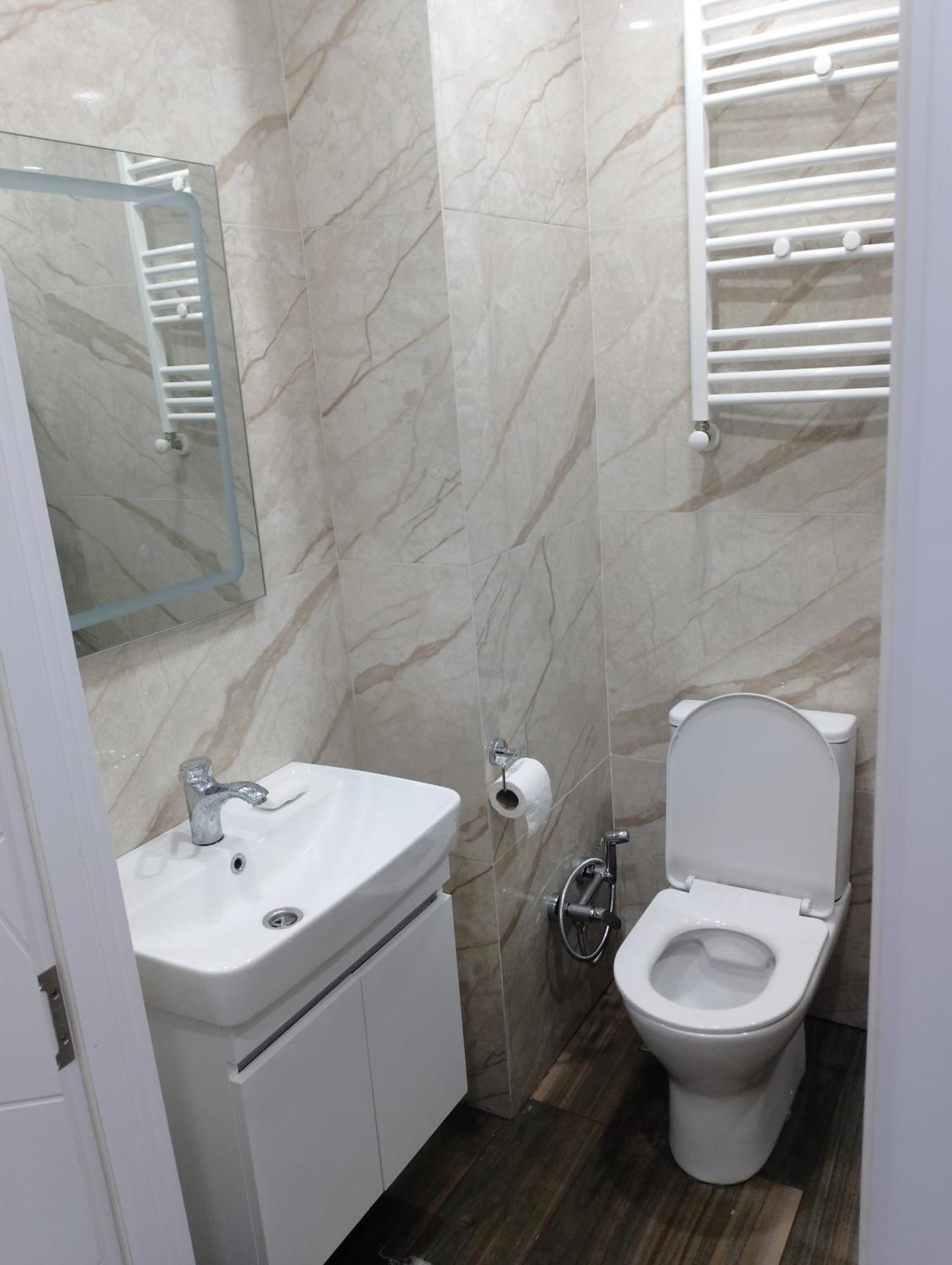 Next Apartments Batumi Exterior foto